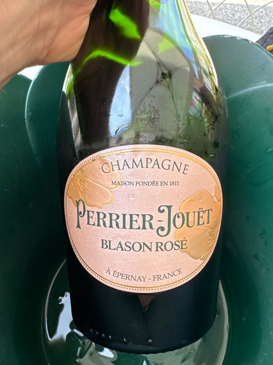 Perrier-Jouët Blason Rosé